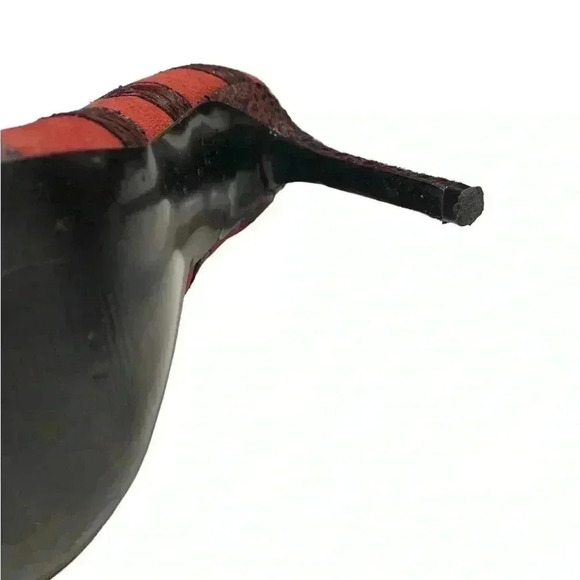 NWOT Vintage Carlos Santana leather boots, red suede, back zipper - Picture 4 of 4